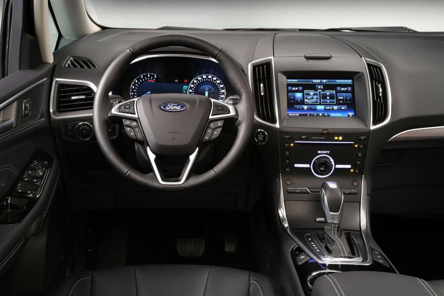  Ford Galaxy 2015 года  (фото 16 из 19)
